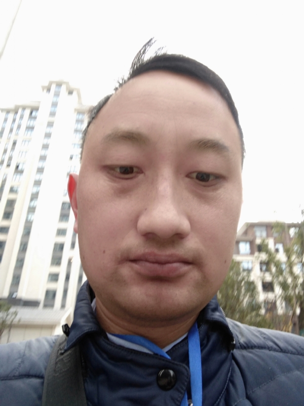 老男人的第一张照片--襄阳中老年相亲网